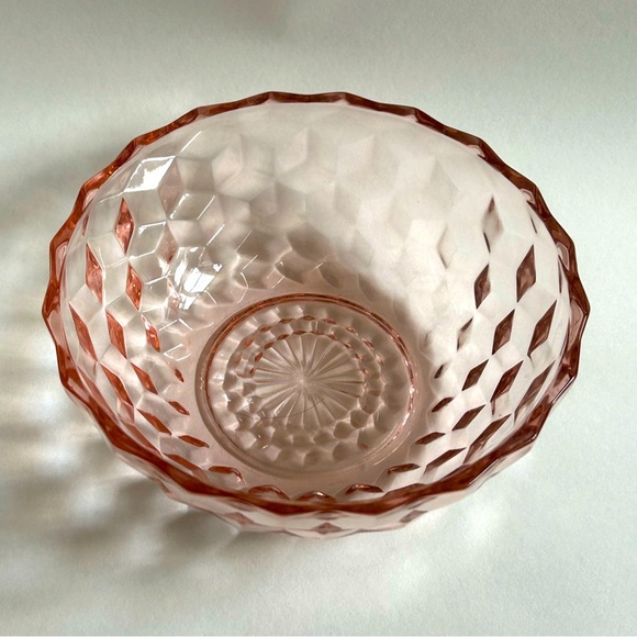 Vintage Jeannette Cube Pink Depression Glass Bowl - Picture 2 of 6